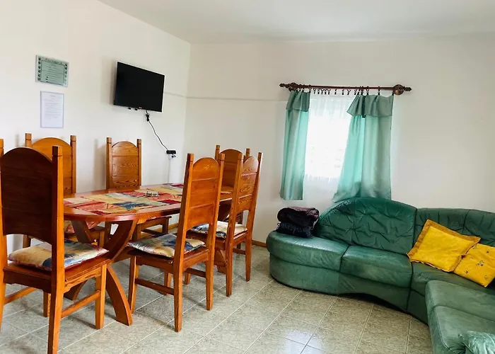 Fuege Vendeghaz Tatil Evi *